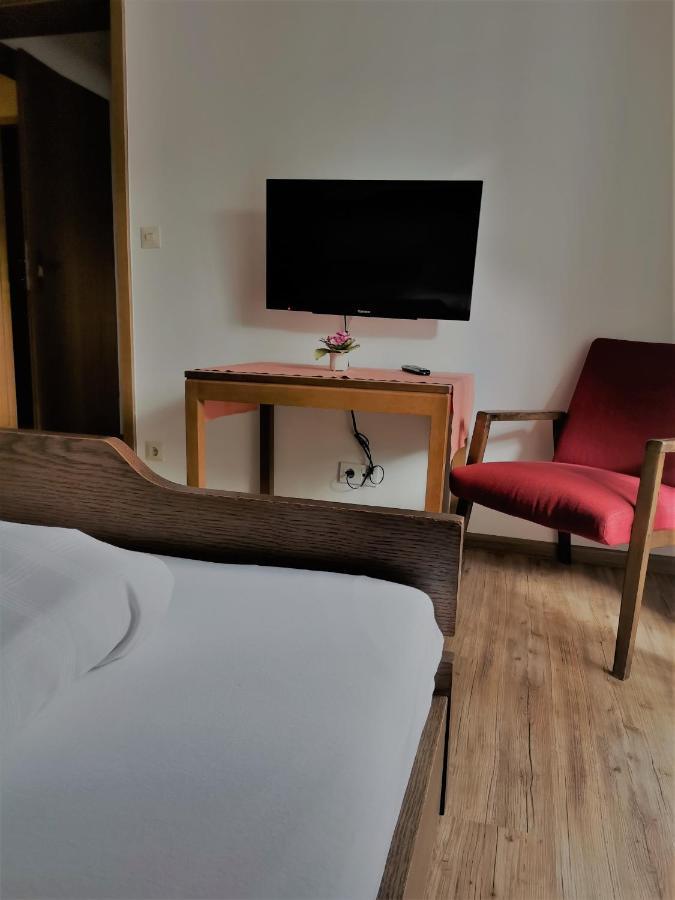 Hotel Gruener Baum - Hotel Im Murgtal, Schwarzwald Weisenbach Extérieur photo