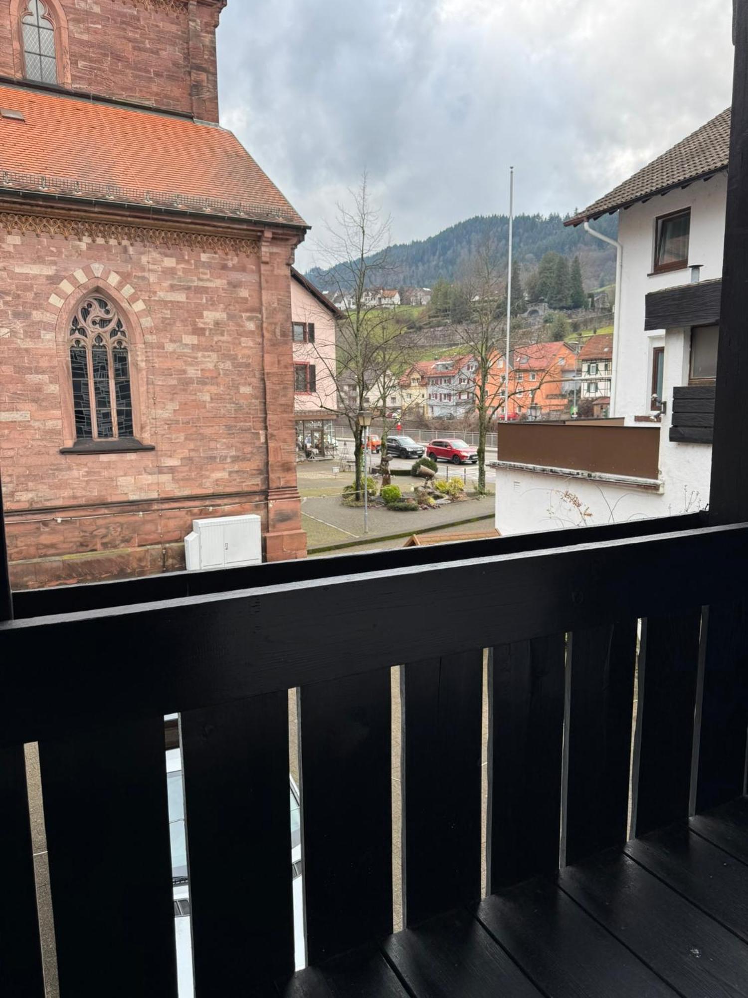 Hotel Gruener Baum - Hotel Im Murgtal, Schwarzwald Weisenbach Extérieur photo